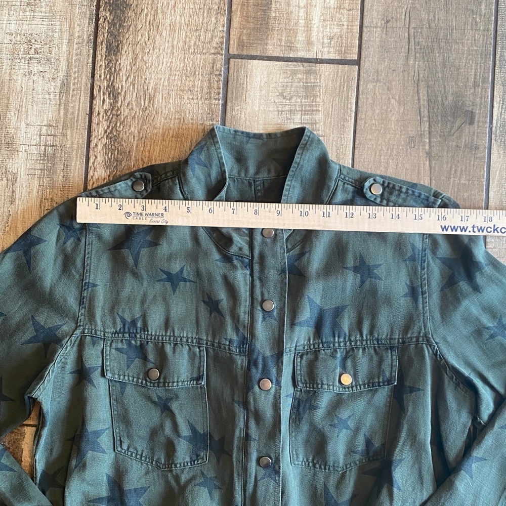 REVOLVE Rails Collins Military Jacket in Sage with Black Stars - Picture 10 of 16